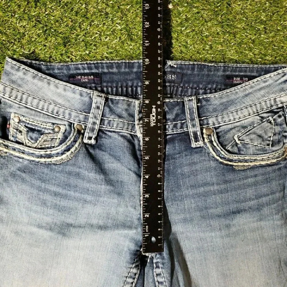 VIGOSS Capri Women Size 7/8 Blue The Dallas Capri Stretch Distressed - Picture 8 of 10